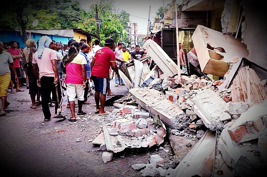 SMC destroy unauthorized construction on sewer in Ward No. 05, Siliguri