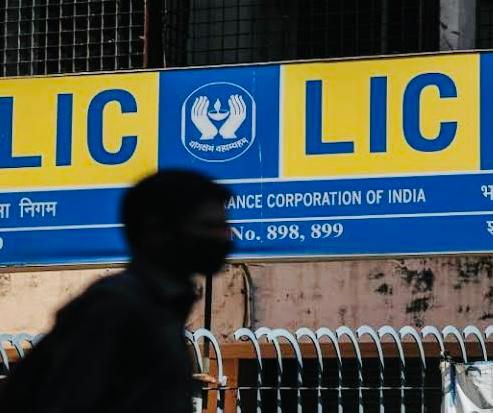 LIC shares upsurge over 5%: Clarification issued on takeover talks: IRDAI better positioned amid bancassurance concerns